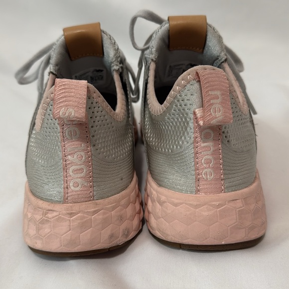 New Balance Women’s Cruz V1 Reissue Athletic Size 6.5 B (Medium) Grey |WCRZRMM1| - Picture 4 of 11